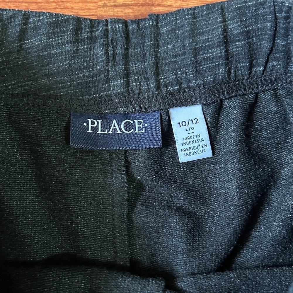 The Children's Place Boys Shorts Large 10/12 - Picture 6 of 7